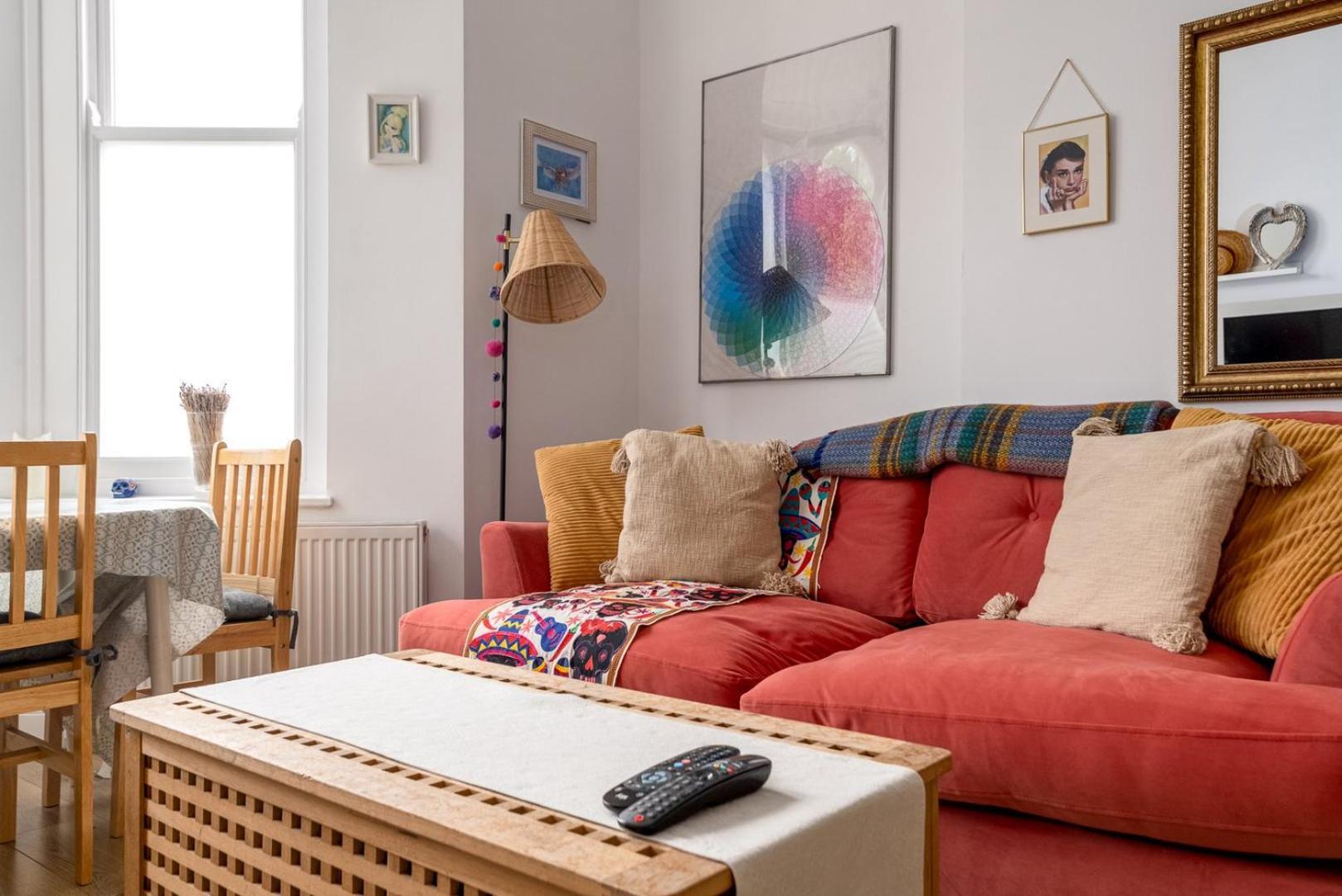 Guestready - Charming Retreat In West Green London Room photo