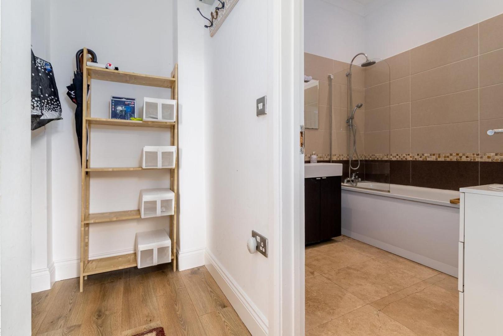 Guestready - Charming Retreat In West Green London Room photo